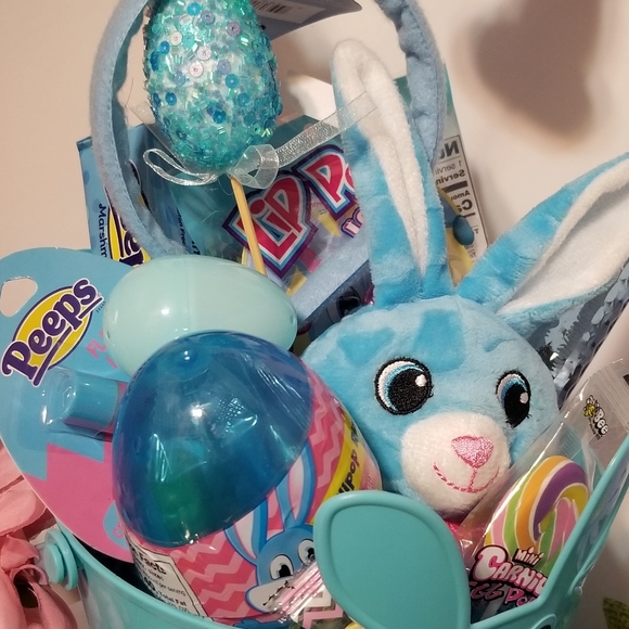 Blue Peeps theme Easter Gift Basket New - Picture 4 of 8